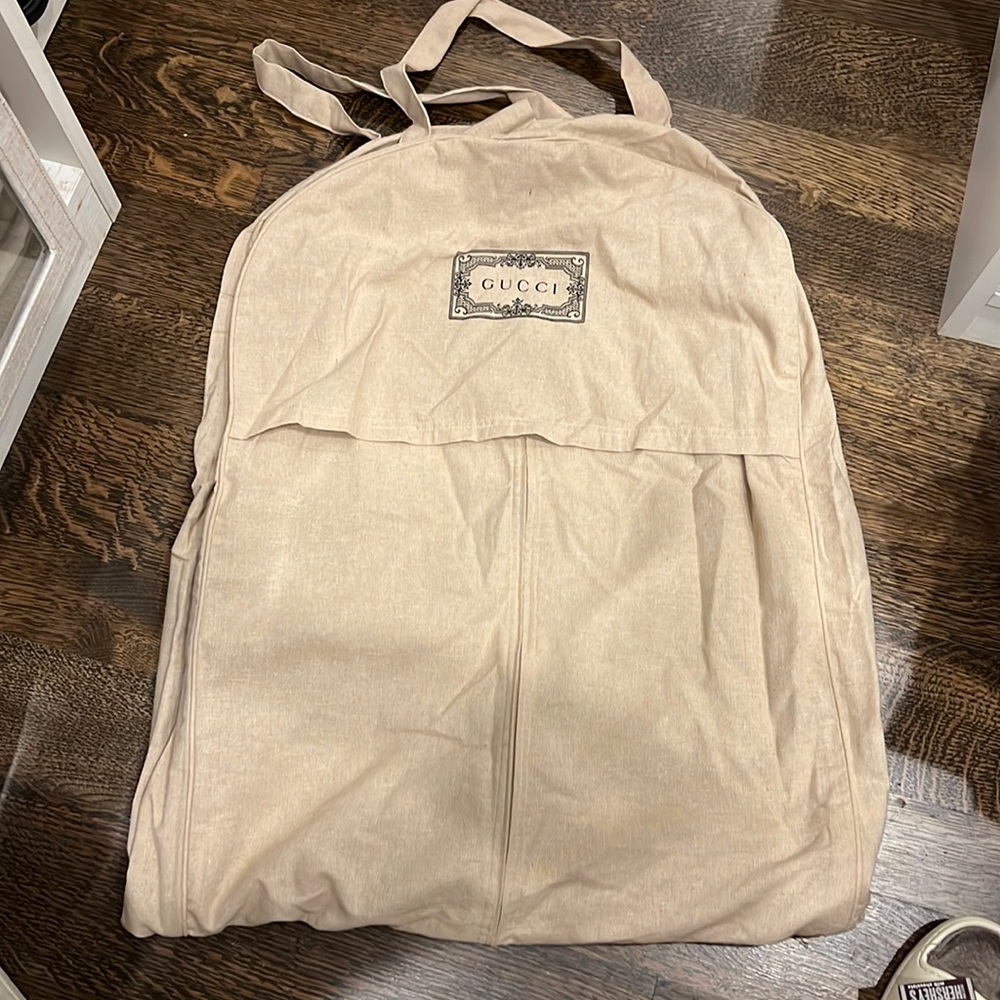 Gucci Linen Dustbag for dresses and jackets